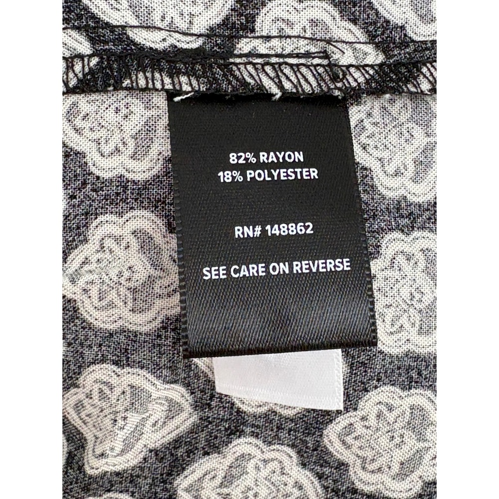 Torrid Peplum Camisole Black White Medallion Print Tiered Size 2 - Picture 7 of 8